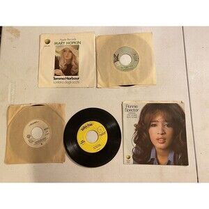 Vinyl Records Bundle [Record 006]